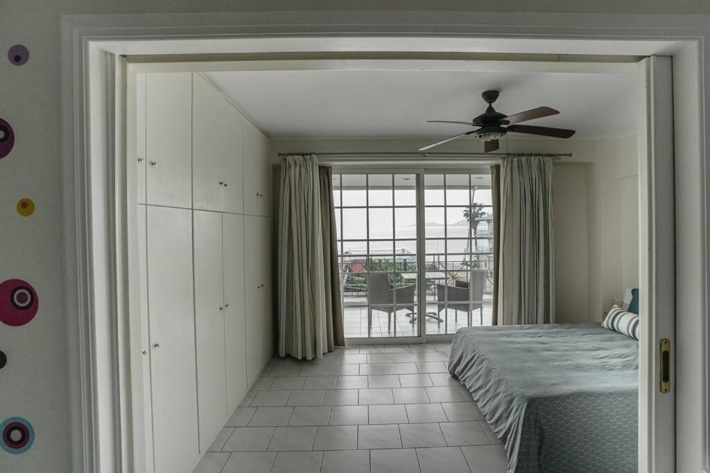 Sea View Apartment "Elise" Loutráki Exterior foto